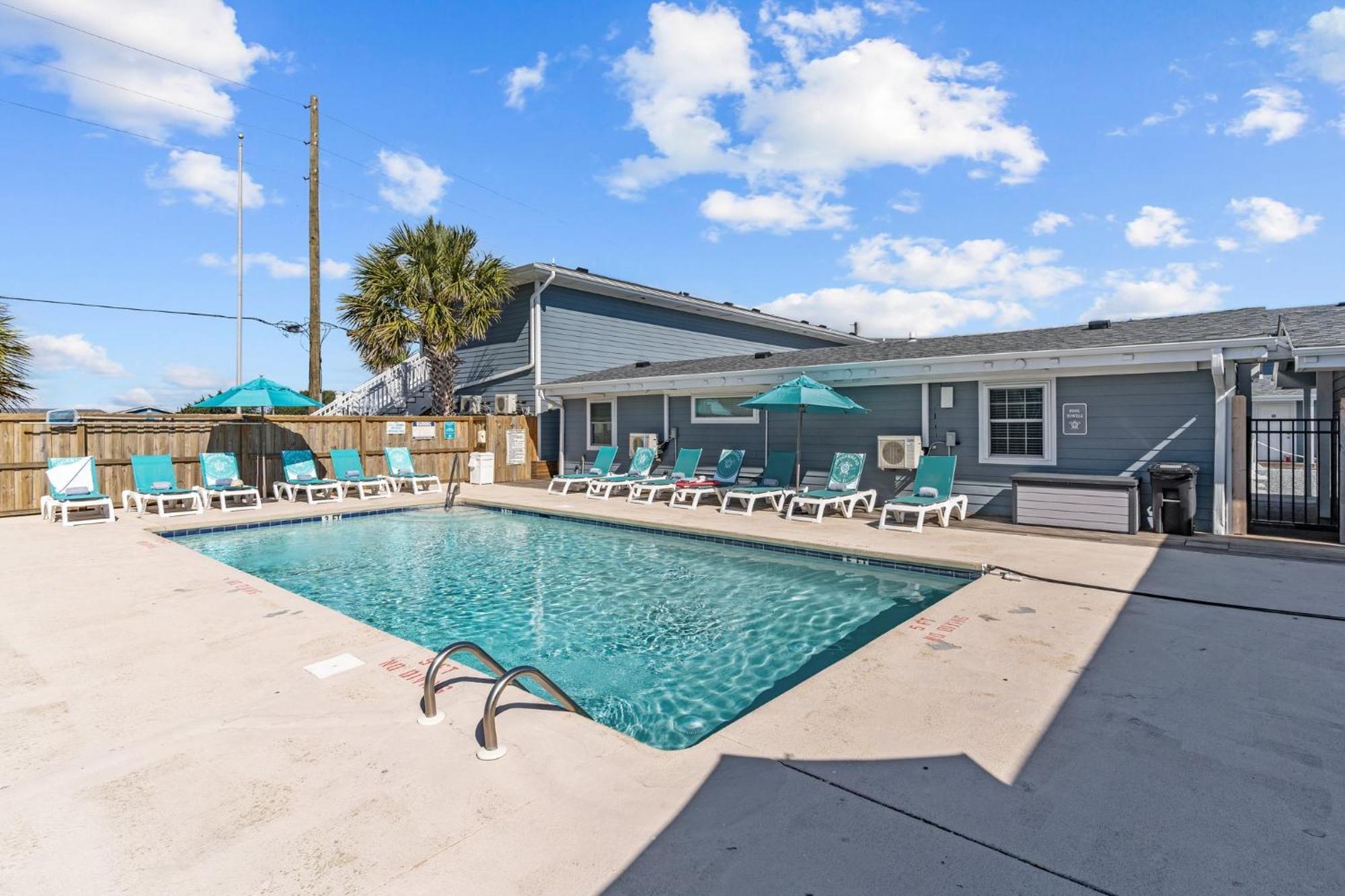 Loggerhead Inn And Suites Surf City Extérieur photo