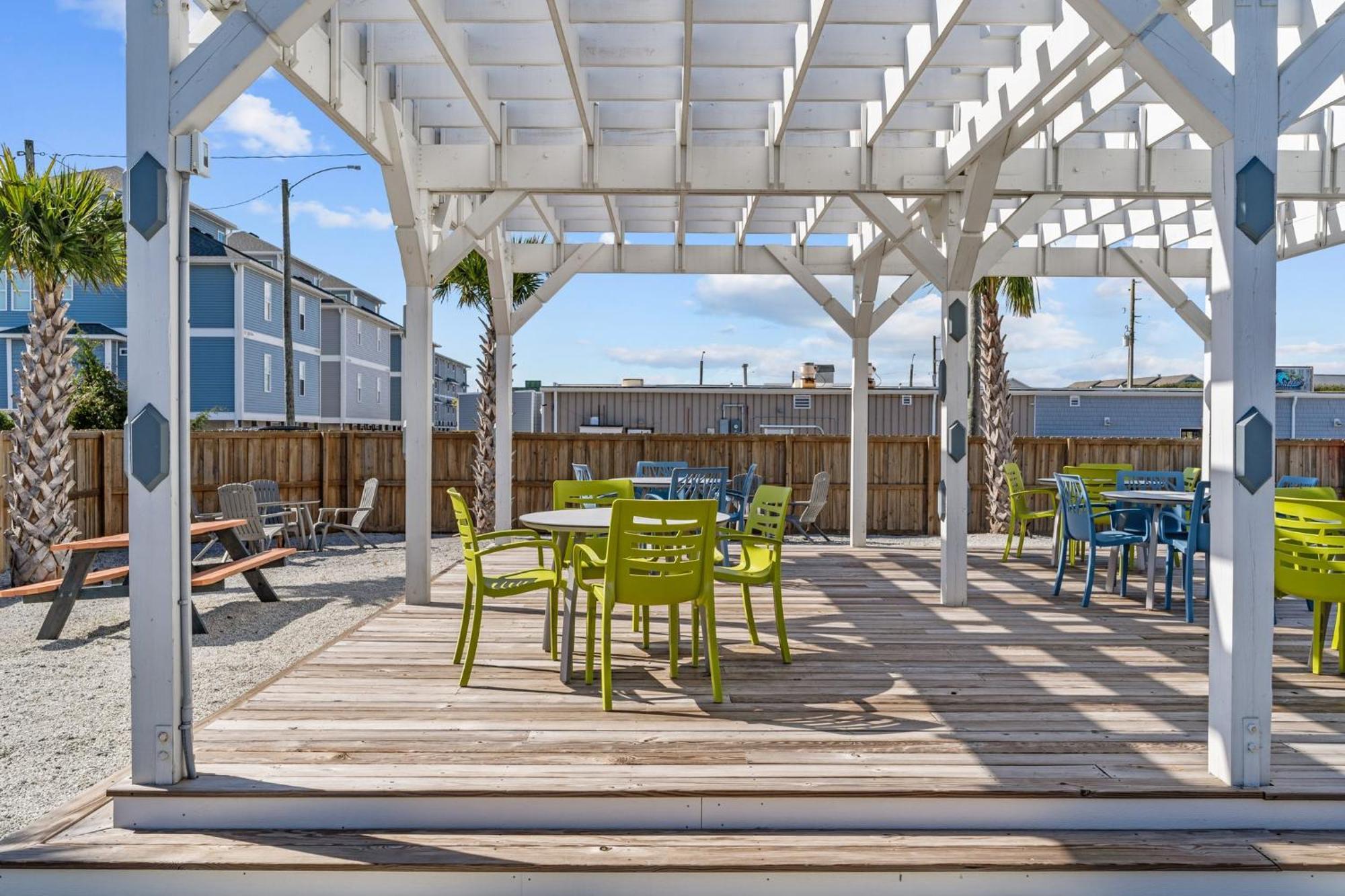 Loggerhead Inn And Suites Surf City Extérieur photo