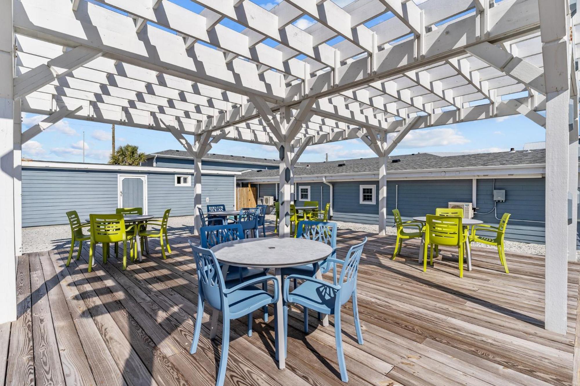 Loggerhead Inn And Suites Surf City Extérieur photo